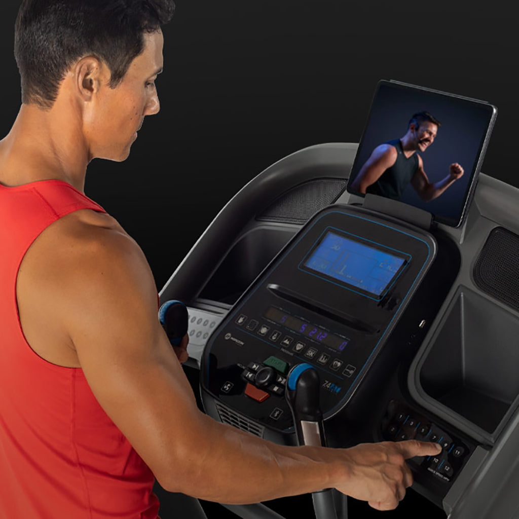 Horizon 7.4AT-04 Treadmill Horizon Treadmills under 350lbs 7-4-mop6