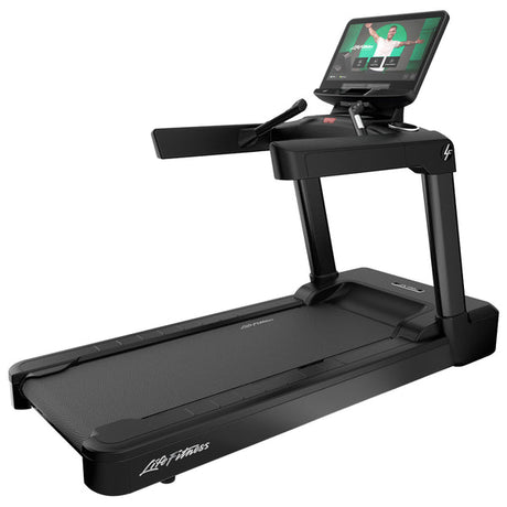 Life Fitness Club Series+ Treadmill w/SE4 Console Life Fitness Treadmill; Residentail Commercial Frame over 350lbs life-fitness_club-series-treadmill-w-se4-console_main