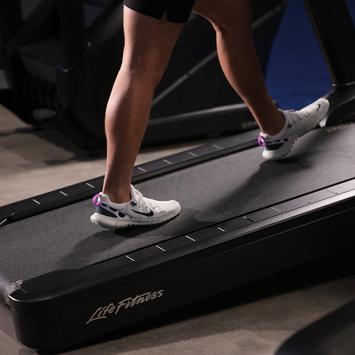 Life Fitness Club Series + Treadmill w/ SL Console - Black Life Fitness Treadmill; Residentail Commercial Frame over 350lbs life-fitness_club-series-treadmill_view-6